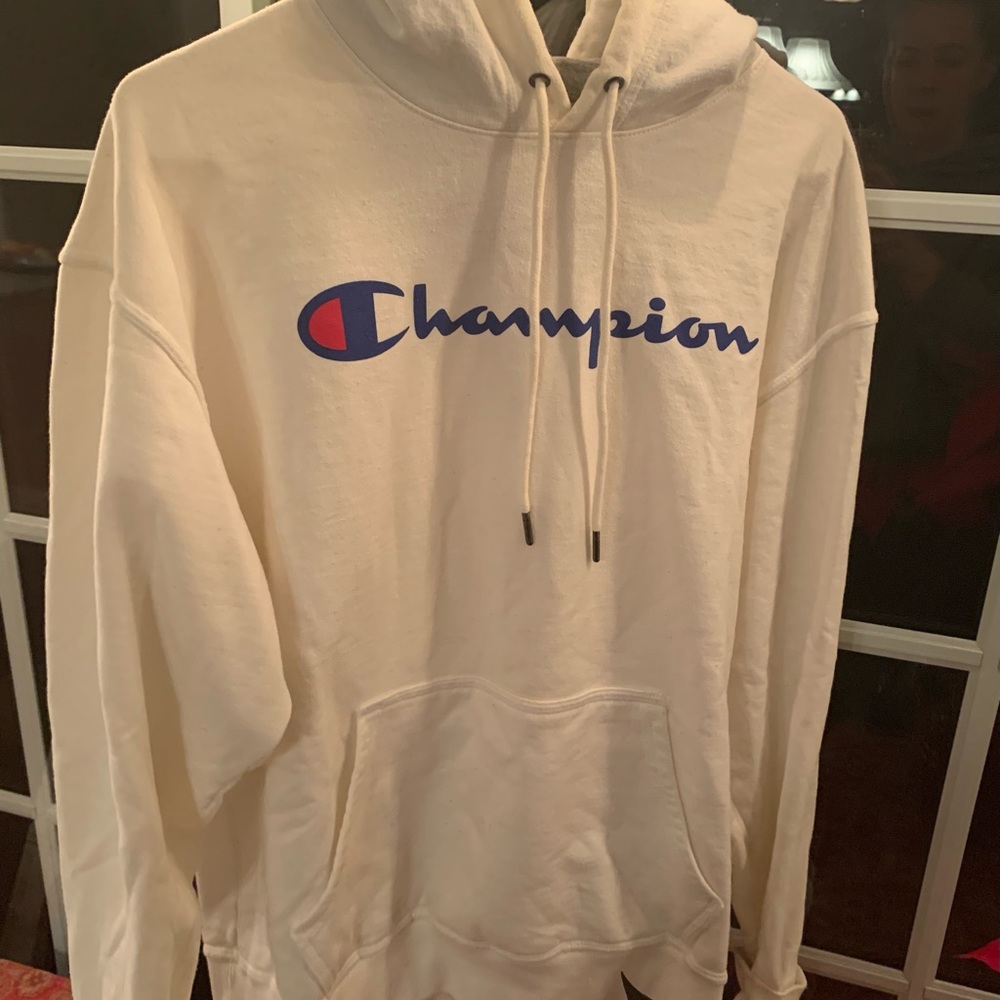 Champion white hooded sweatshirt men or women’s. Size large